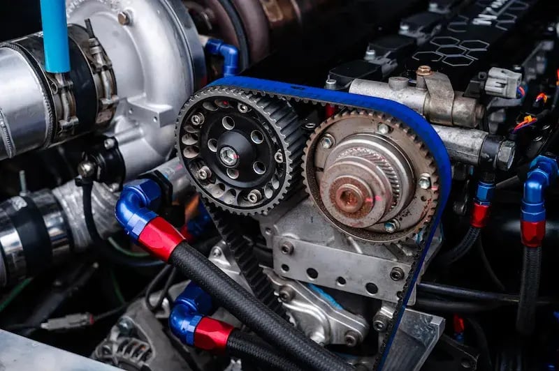 engine with blue belt